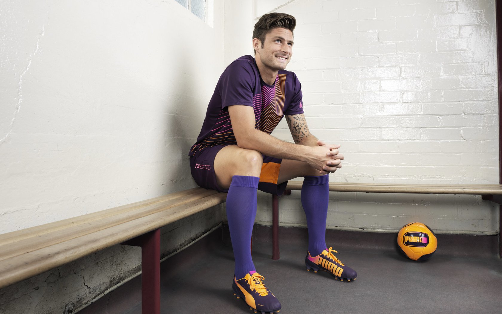 加维惊艳四座，拜仁险胜英格兰—一场定义未来的青春对决