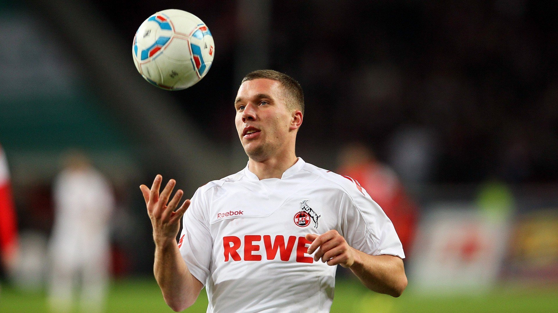 从上海到世界杯,霍勒迪的跨越—当团队精神在个人英雄主义中绽放